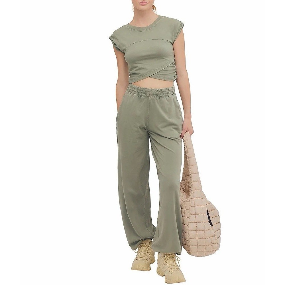 FREE PEOPLE Hot Shot Crossover Set Women's Size Medium Green New